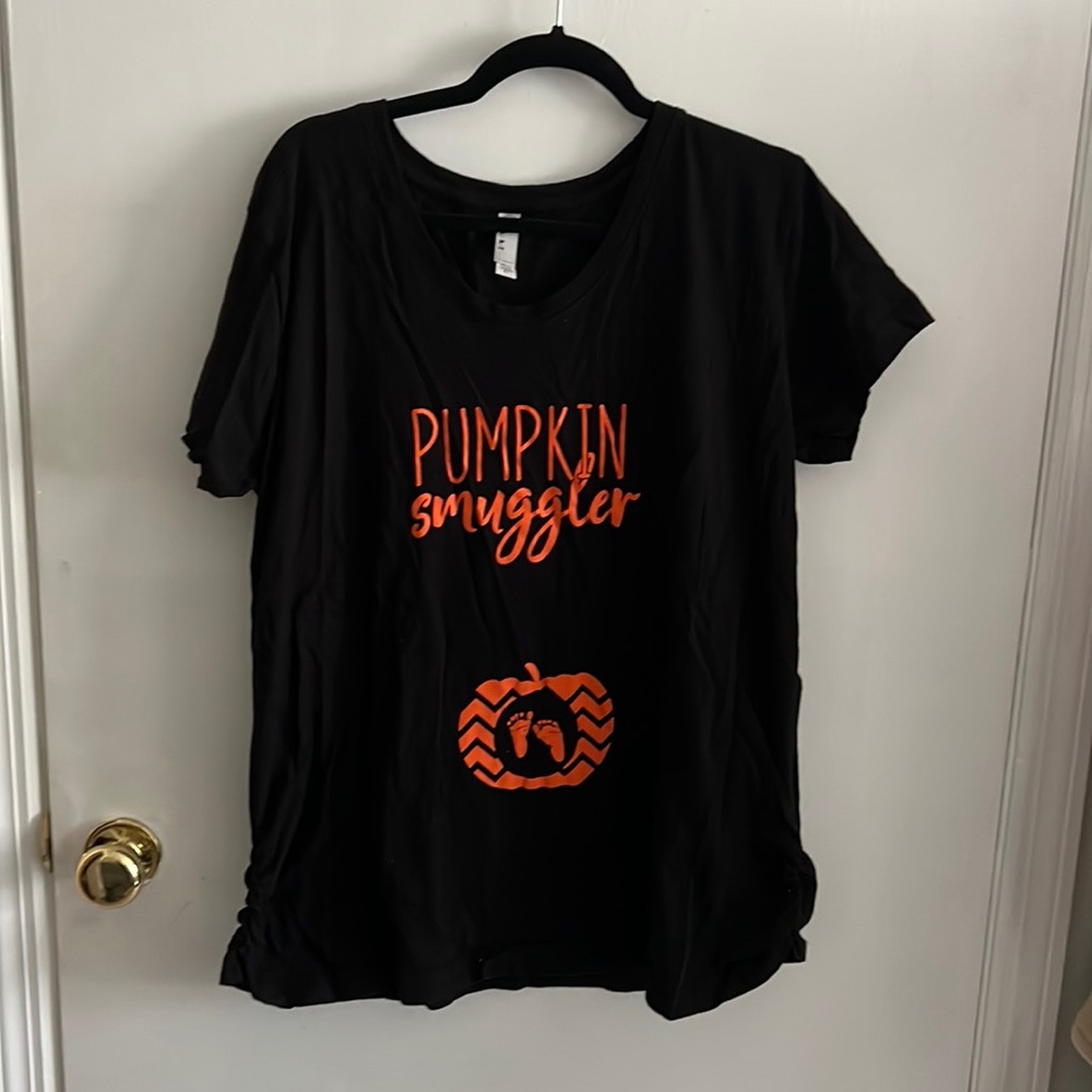 Pumpkin maternity XL shirt